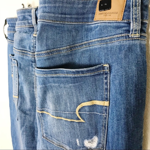 American Eagle | Distressed Hi-Rise Jegging Medium - Picture 8 of 12